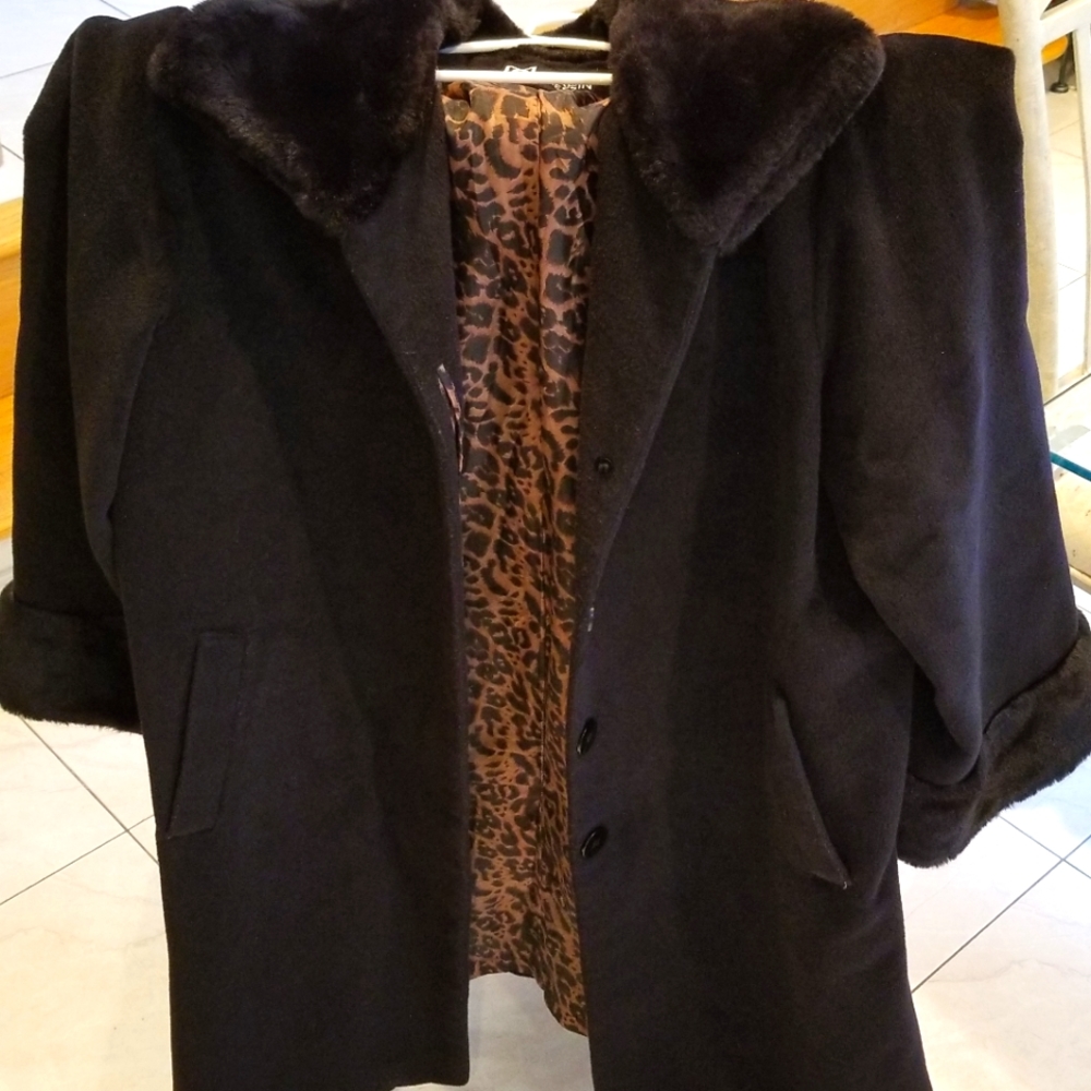 Dale Dressin Black Wool Swing Cape Coat 1X